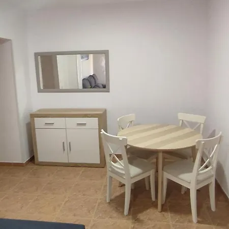 Casa Roberto Candelaria,parking,air,wifi Candelaria